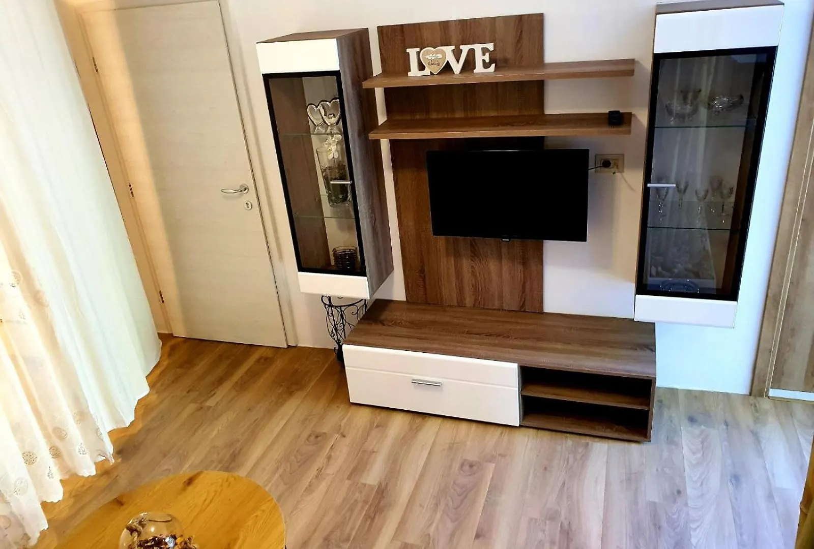 Apartments And Rooms Lucia&Veronica Dramalj Hırvatistan
